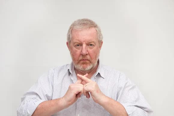 【悲報】郵便局に立てこもったお爺ちゃん(88)、懲役25年にびっくり・・・・・・・・・・