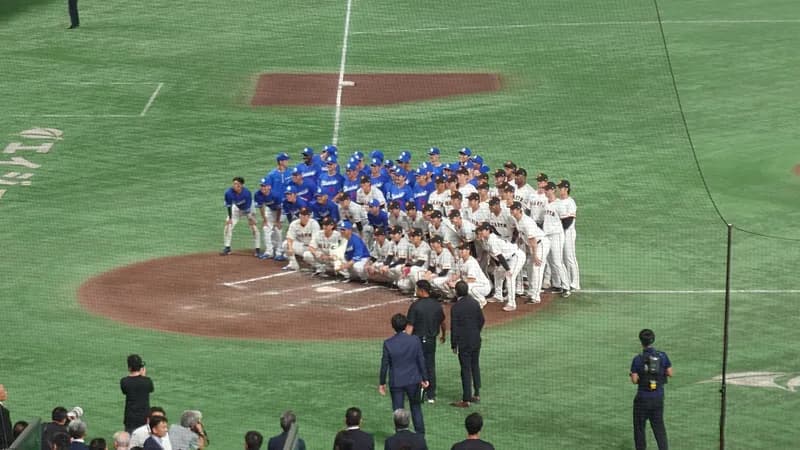 中田翔・宙に舞う