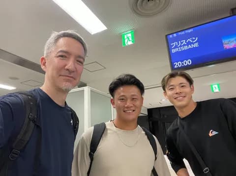 DeNA中川颯、益子京右がオーストラリアへ！豪州L参加のため平川英語教師とともに日本を出発