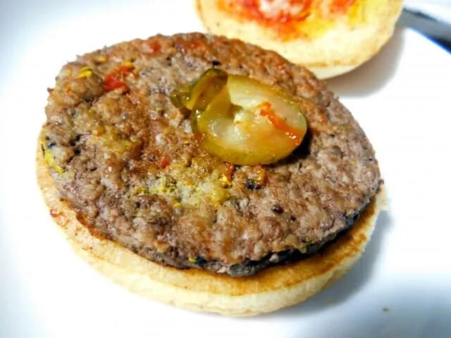 ハンバーガーに入ってる漬け物あるでしょ