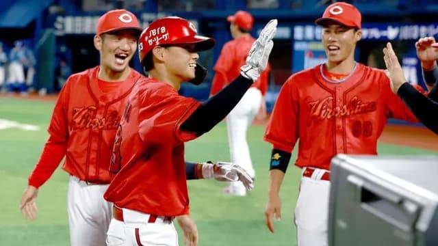 カープ前川プロ初安打＆初打点！末包10号！ファビ12号！3戦6発の花火大会【広島5-9DeNA/試合結果】