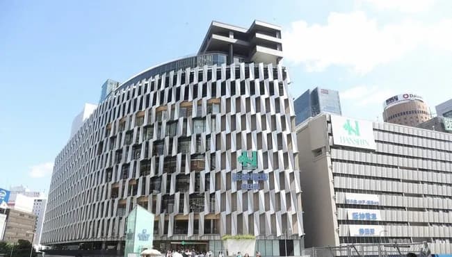 阪神百貨店、阪神優勝セールの準備完了　23年に比べ関連企業増で規模拡大 「過去最大となる期待」