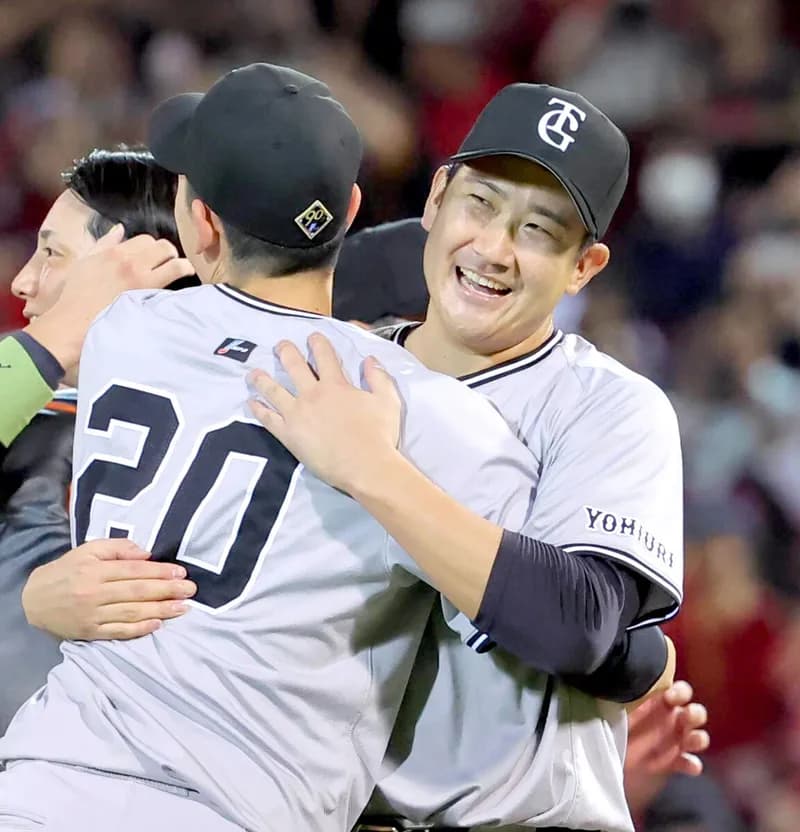 菅野・戸郷にアドバイスしていた