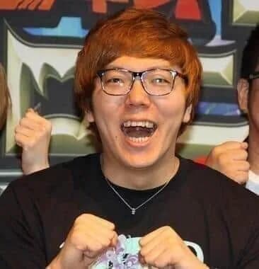 ヒカキン、パクリ動画を謝罪。誤字まで一致。「スタッフが動画作成しました」