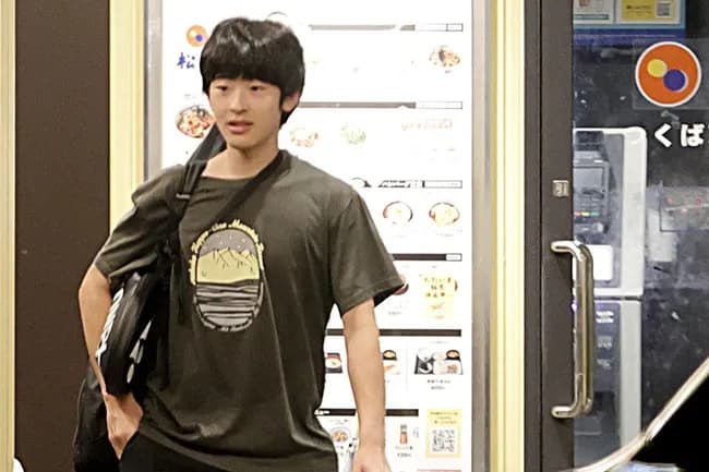 【画像】悠仁様「ふぅ～食った食った」松屋「ありがとうございました～！」