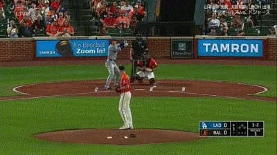 大谷翔平、第一打席で三試合ぶりの安打となるライト前ヒット！！！！！！！！