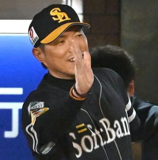 「また満塁になってどうなることか…」　ソフトバンク小久保監督、初回無死満塁の得点でホッ　〝満塁地獄〟の呪縛解けマジック4