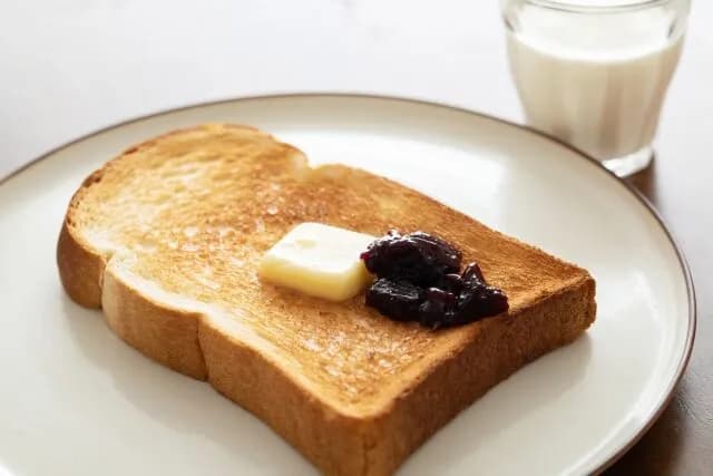 食パンに塗るやつで最適解ってなんや？