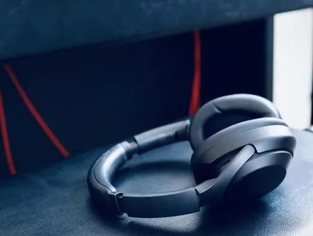 【悲報】最近の若者「日本の音楽ダッサ！kpop最高！」