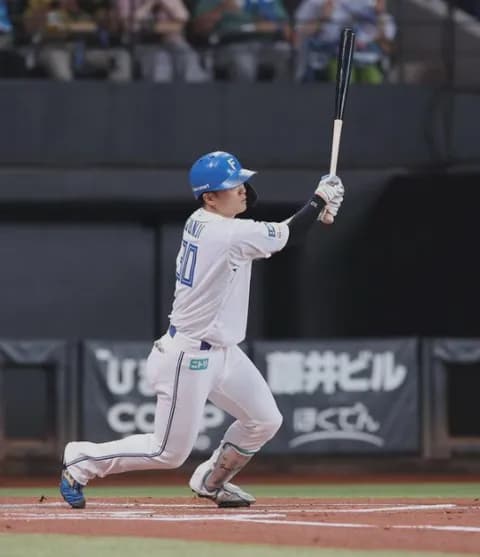 【日本ハム】郡司裕也の芸術的同点打に「技術えぐいわ」「郡司天才すぎだろ」など称賛の声相次ぐ