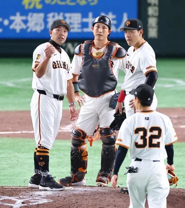 巨人・阿部慎之助監督、200勝の田中将大へ「ポストシーズンいってもらう」　小林誠司の先発は「マー君からの指名」