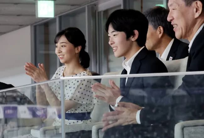 【画像】佳子さま、世界陸上を観戦