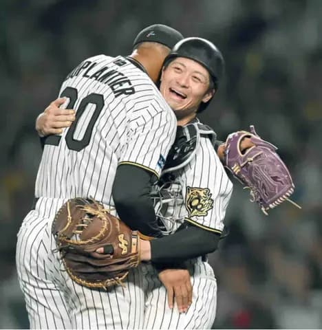 阪神・坂本は「配球の天才」デュプランティエを完封アシスト　打っては２戦連続マルチ＆２４戦連続出塁