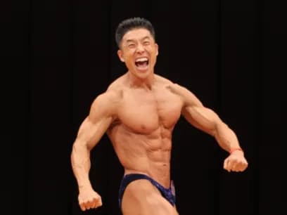 【悲報】10年前の世間「きんに君って寒いよな…」