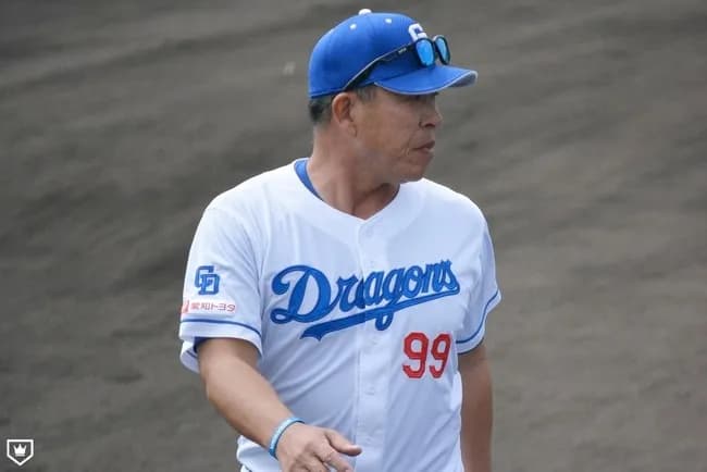 佐々木主浩「中日の攻撃の形は『1番岡林が塁に出て2番がバント』。何で2番に鵜飼入れてるの？」