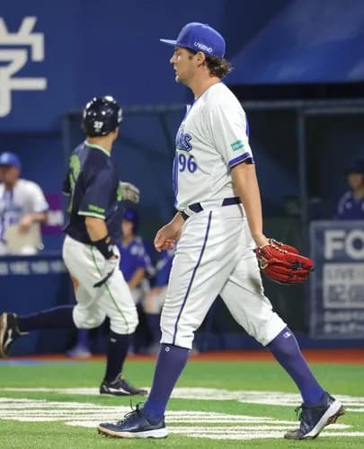 バウアーが乱調…３回４失点で降板　ポストシーズン登板は黄信号か