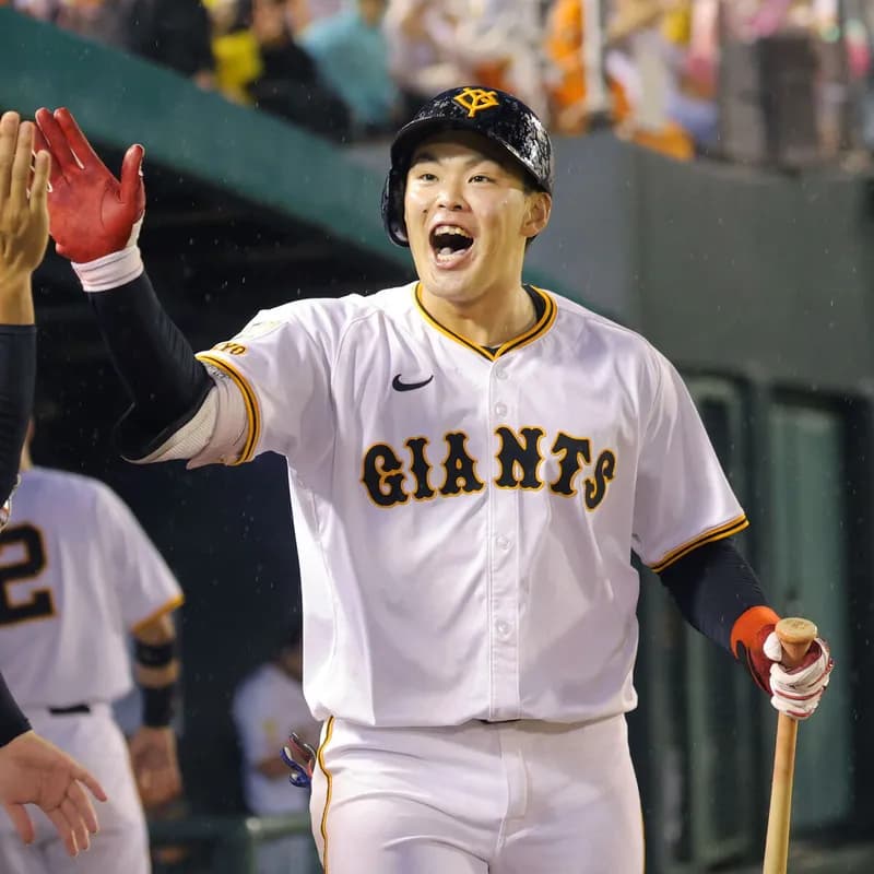 荒巻悠 プロ初ホームラン！