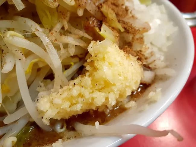 蕨の二郎系ラーメン店主、客に暴言でSNS炎上続く