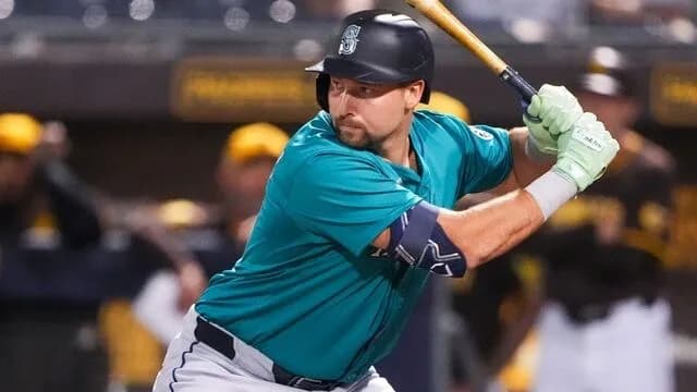 大谷「投手です」ローリー「捕手です」ジャッジ「守備負担少ないライトです」←コイツ