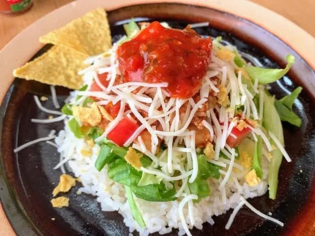 タコライスって美味いのにいまいち評価低いよな