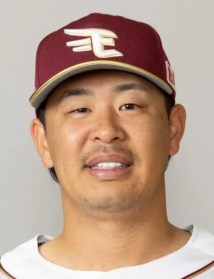 浅村 栄斗(35)　打率.277(7208-1998)  本塁打301  打点1149  OPS.820