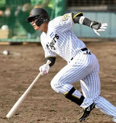 現役引退の阪神・原口　また打った！３試合４の４　九回代打で千金同点打「すごくいい材料」