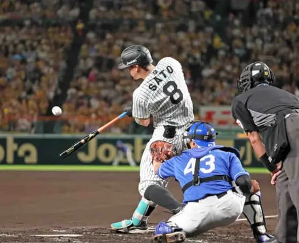 阪神・佐藤輝　９９打点到達！初回左前先制＆五回右前タイムリー　４０発＆１００打点の大台到達Ｗリーチ