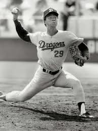 与田剛「新人で157キロ、50登板88回、セーブ王新人王獲ったけど以降怪我で微妙な成績」←この投手