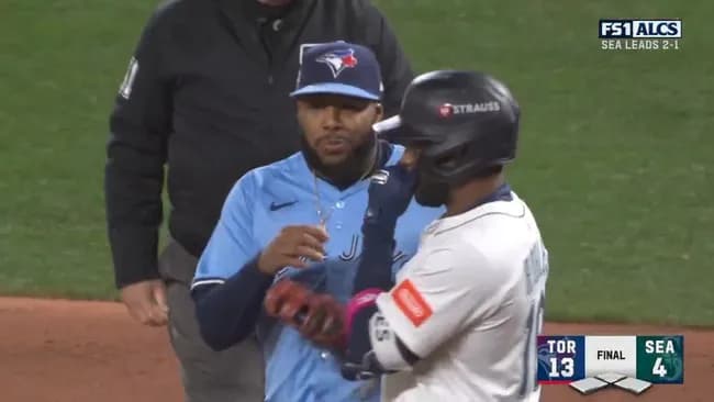 ブルージェイズ５発13点で大勝、１勝２敗に　ヒメネス同点２ラン、主砲ゲレロも１発