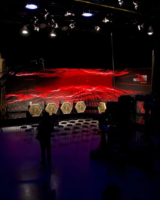 松本人志「ダウンタウン+（プラス）」、新たな収録セットを2つ公開