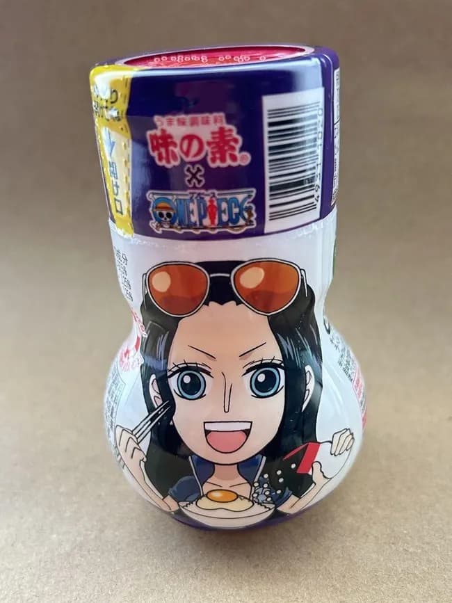 【悲報】ニコ・ロビンさん、卵かけご飯には味の素をかけるタイプだった…