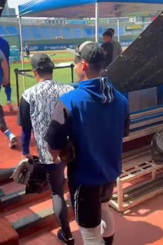 DeNAオースティン選手がハマスタ合流！　関根大気選手との入れ替えと判明