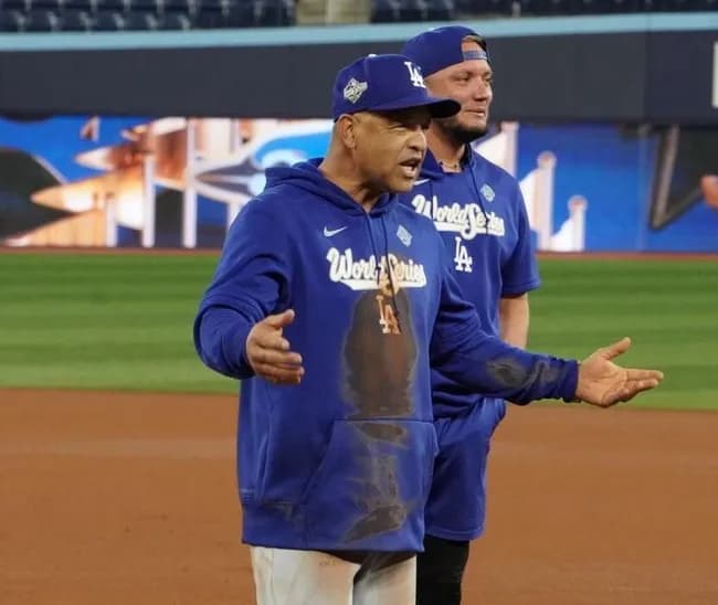 ワールドシリーズ連覇したロバーツ監督、最優秀監督賞の候補にすらノミネートされず…