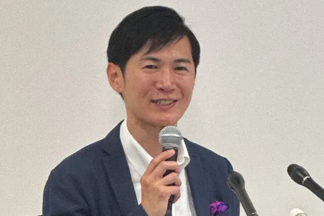 石丸の伸さん、質問してもらえなくてスネるｗ「質問しない記者は記者じゃない」