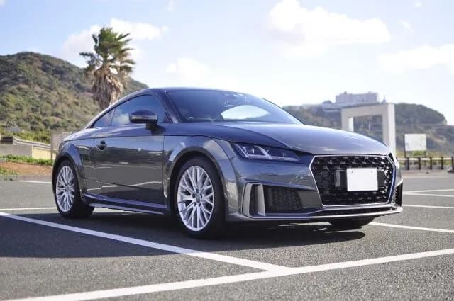 【謎】「クーペ」とかいう車種、人気がない……