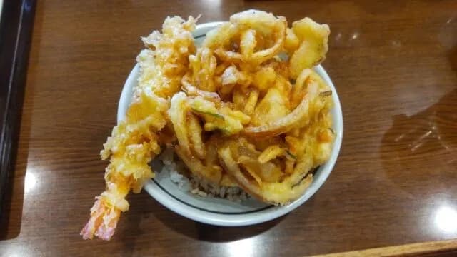 丸亀製麺の天ぷらで打線組んだ