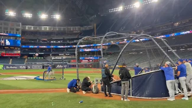 大谷、フリー打撃で150m弾