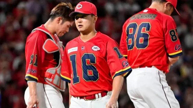 カープ島内×守備固め石原が細川に痛恨被弾で森の勝ち星消滅。佐々木プロ初打点！小園“誤審”覆し同点打も中崎炎上で延長戦で力尽きる【広島4-6中日/試合結果】