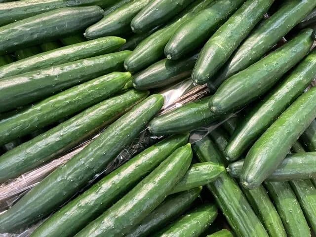 きゅうり、漬物にするしかない😥