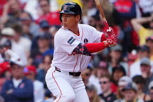 吉田正尚「6番・DH」で今季初スタメン　右肩手術を越えて戻った本拠地…復活の一撃に期待