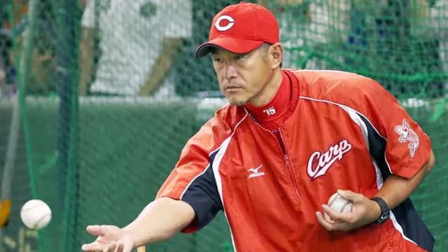 カープの『新打撃コーチ』は誰？石井琢朗が一番人気