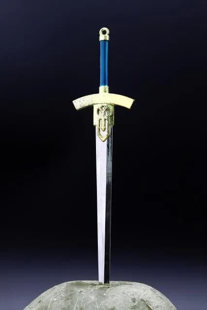 【急募】世界で最も有名な武器「エクスカリバー」「ゲイボルグ」あと１つは？ｗｗｗｗ