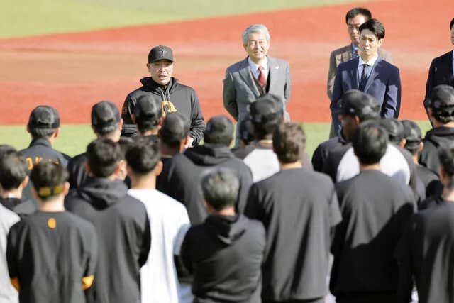 【巨人】阿部監督、バントやエンドランの習熟度を測る紅白戦実施へｗｗｗｗｗｗｗｗｗｗｗｗｗｗ