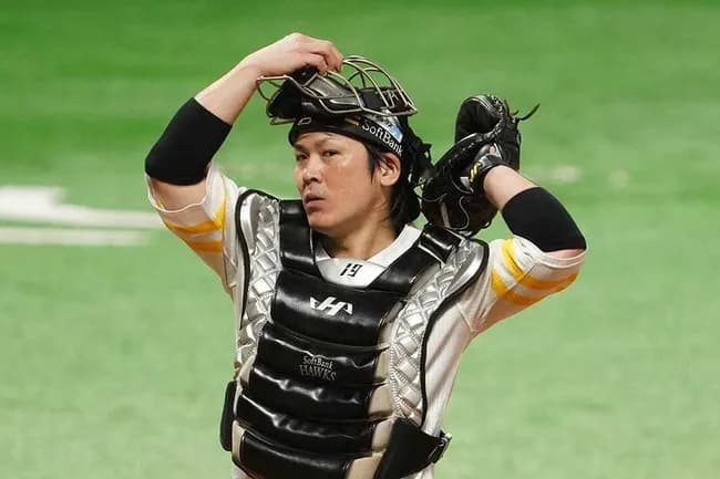 ソフトバンク・甲斐拓也が出て行ってから悲惨な状況に追い込まれていた件