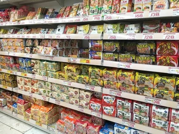 【画像】袋麺、結局どれ買えばええんや？ｗｗｗｗｗ