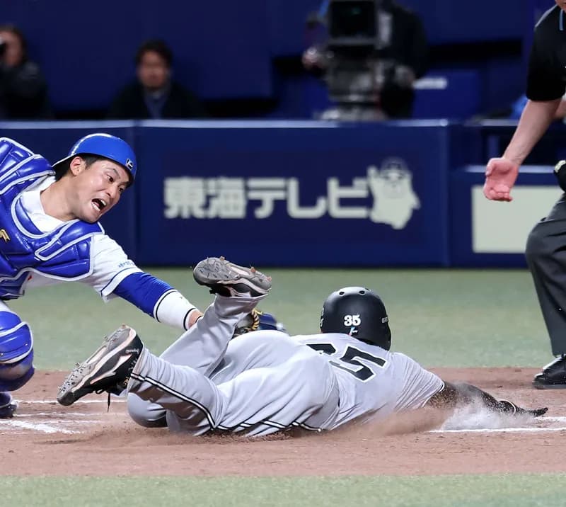 泉口のホームイン 判定アウトで覆らず