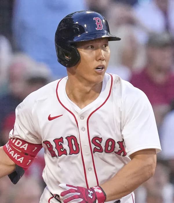 吉田正尚さん、2本の二塁打を含む3安打猛打賞wwwwwwwwwwwwwwwwwwwwwwwwwww