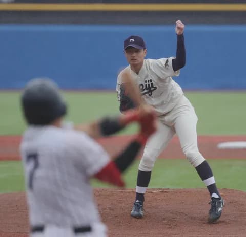 明大完全Ｖ王手　ロッテ２位毛利海大６回零封　西武１位小島とバッテリー　日本ハム１位大川救援