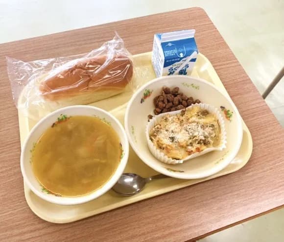 【悲報】イスラム教徒「ハラール給食の何がダメなの？豚肉入ってない給食でも日本人誰も困らないでしょ・・・？」