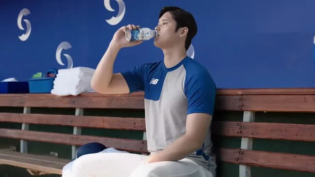 大谷翔平「ゴクッゴクッゴクッ…プハーッ！w」←飲んでそうなものWWWWWWWWWWWWWWWWWW